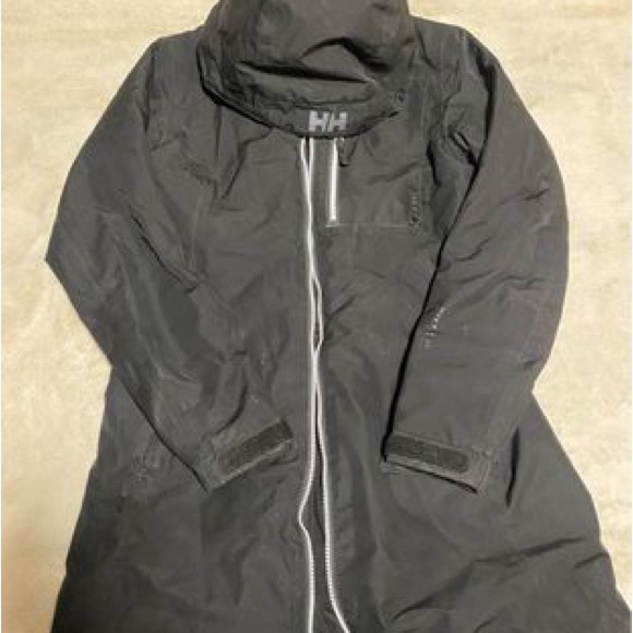 Helly Hansen rain coat - Picture 2 of 5